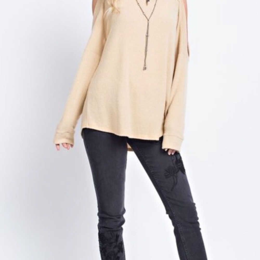 Cold shoulder top small/medium/large available